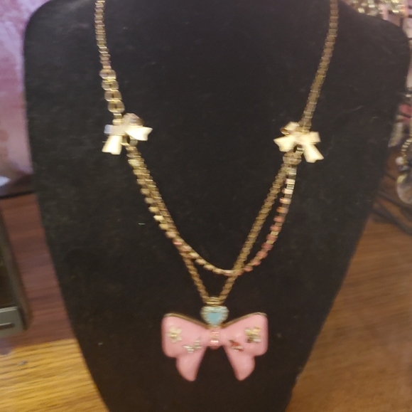Betsey Johnson multistrand vintage Bow Necklace - Picture 3 of 4
